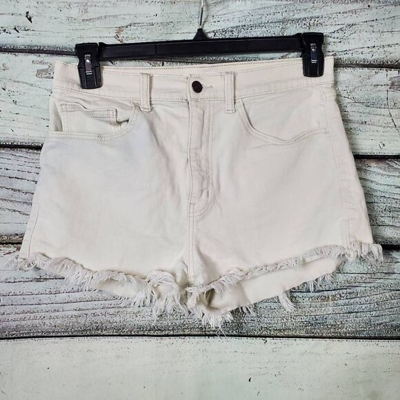 Willow & Root Women’s White Denim Cutoff Shorts Size Large Raw Hem - Picture 1 of 6